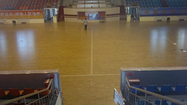 吉林油田篮球馆木地板
