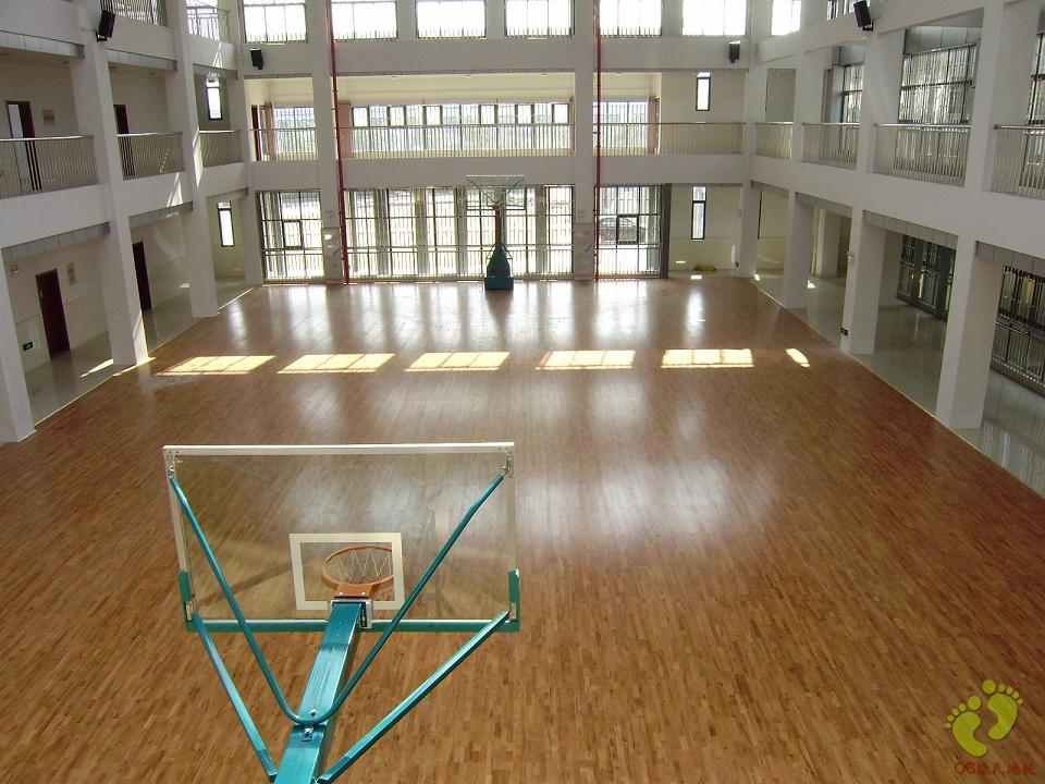 镇江大路中学篮球场木地板