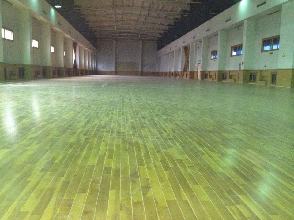 北京北方温泉会议中心体育馆运动地板安装