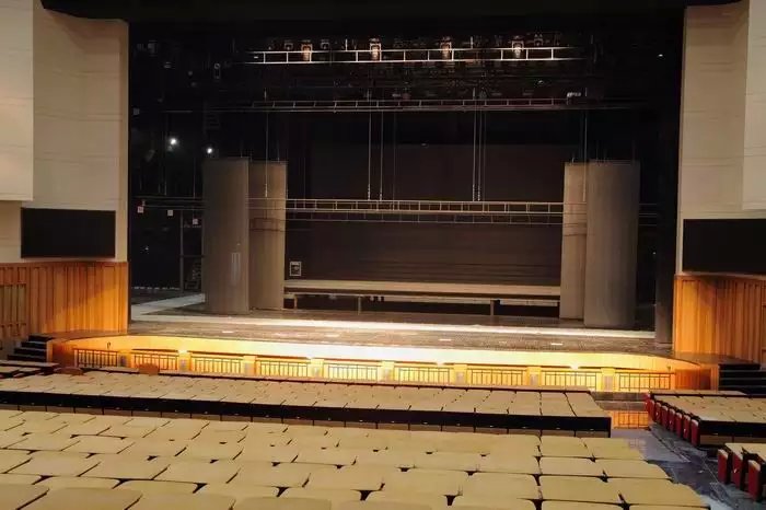杭州萧山大剧院舞台木地板