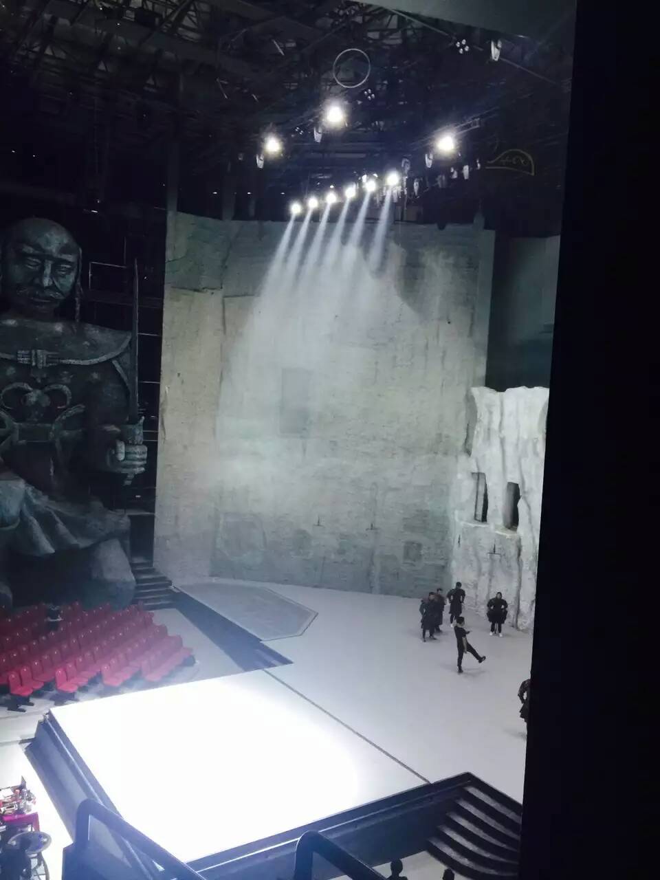 舞台木地板+舞台地胶银川西夏盛典剧院成功案例
