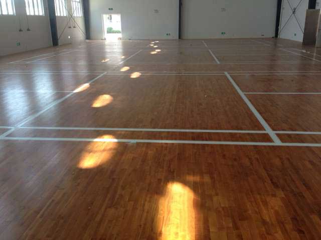 羽毛球馆木地板，羽毛球运动木地板