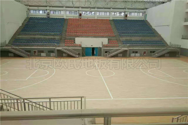 黄南州体育馆木地板